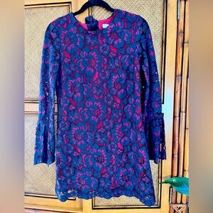 Wayf navy lace mini  dress with red lining bell sleeves, tie back sz XS